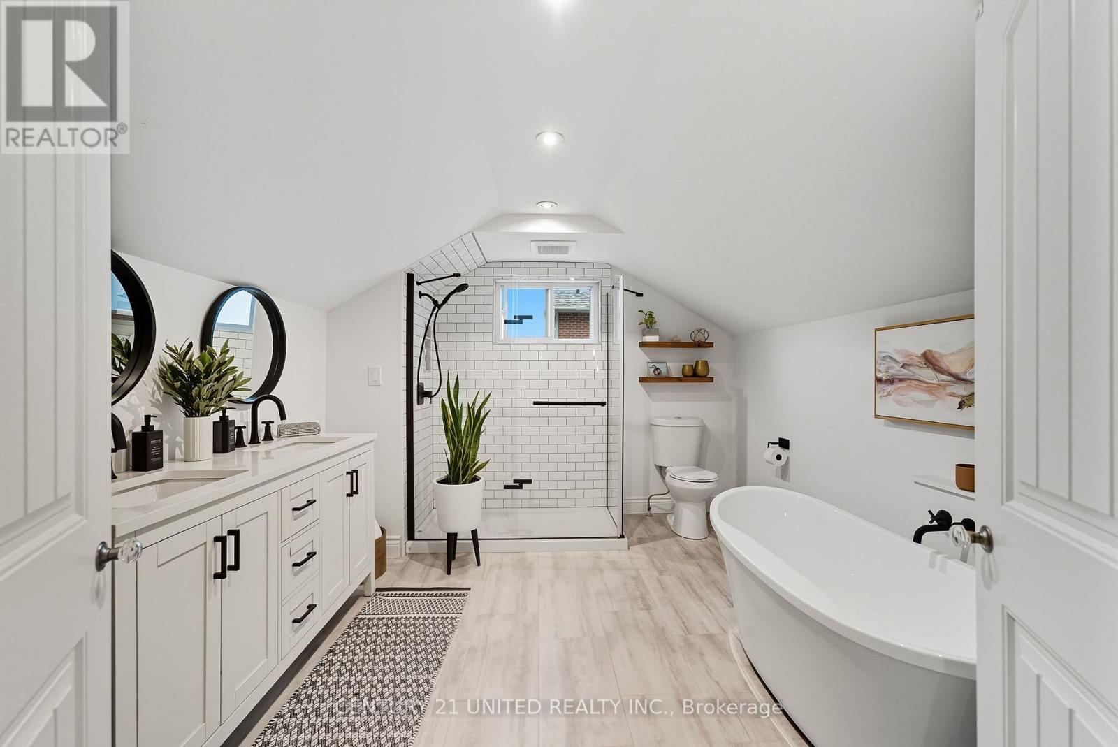 141 O'carroll Avenue, Peterborough (Northcrest Ward 5), Ontario  K9H 4V2 - Photo 29 - X12469942