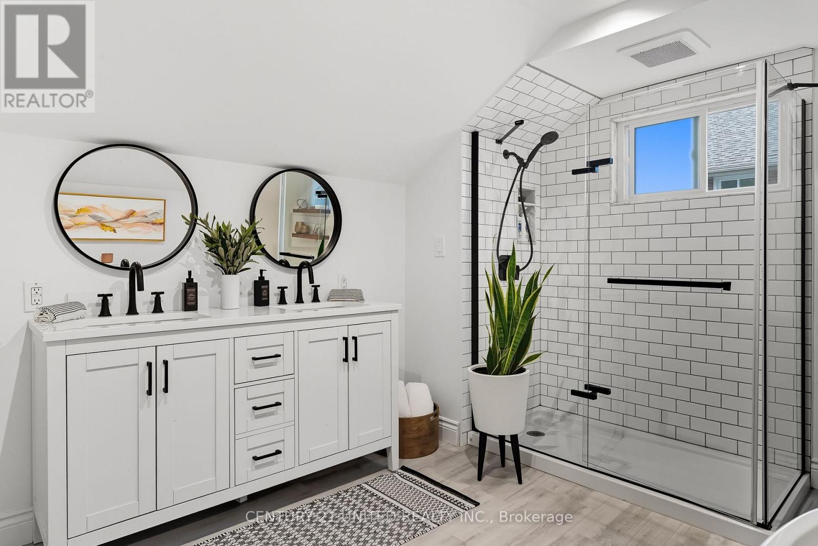 141 O'carroll Avenue, Peterborough (Northcrest Ward 5), Ontario  K9H 4V2 - Photo 31 - X12469942