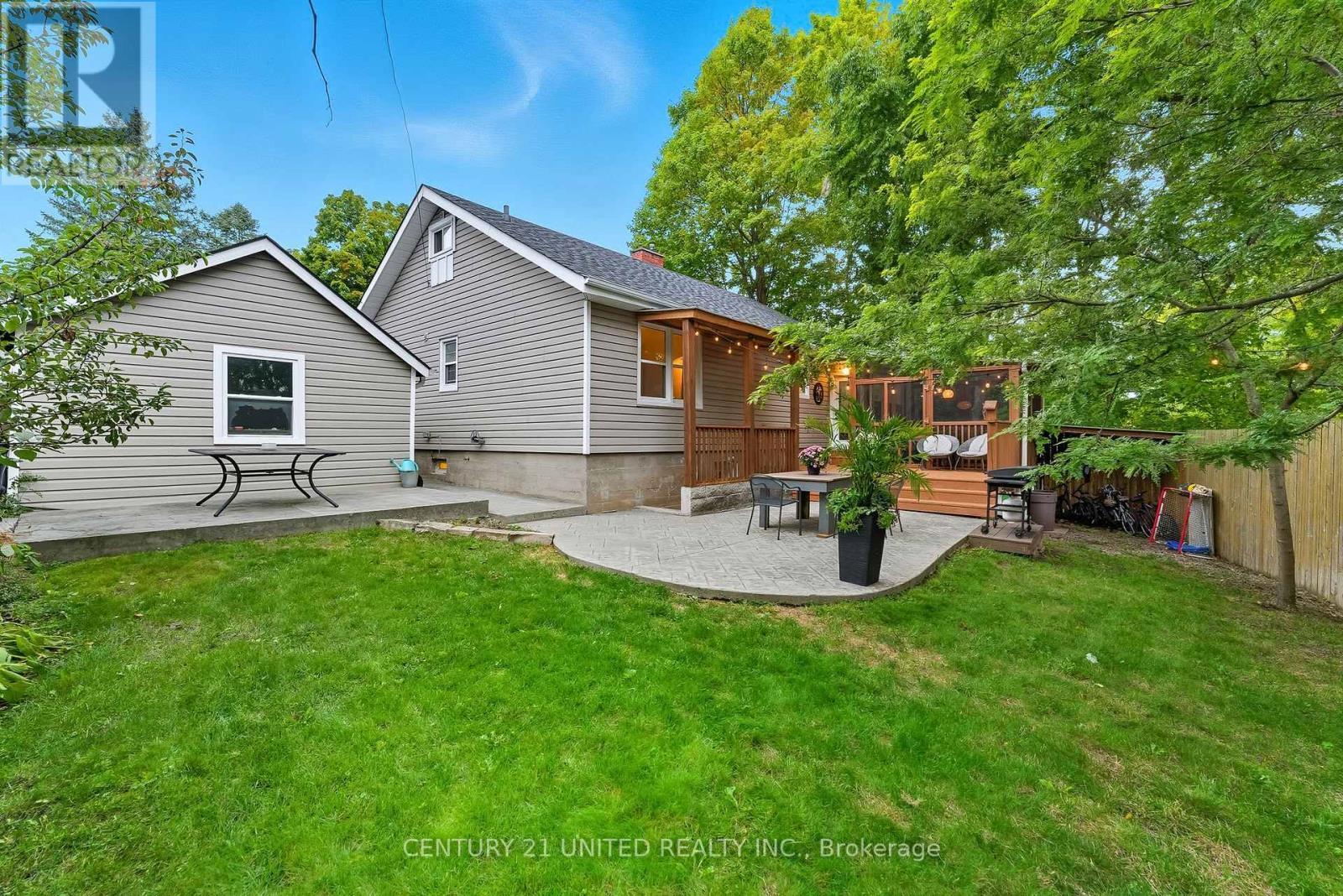 141 O'carroll Avenue, Peterborough (Northcrest Ward 5), Ontario  K9H 4V2 - Photo 49 - X12469942