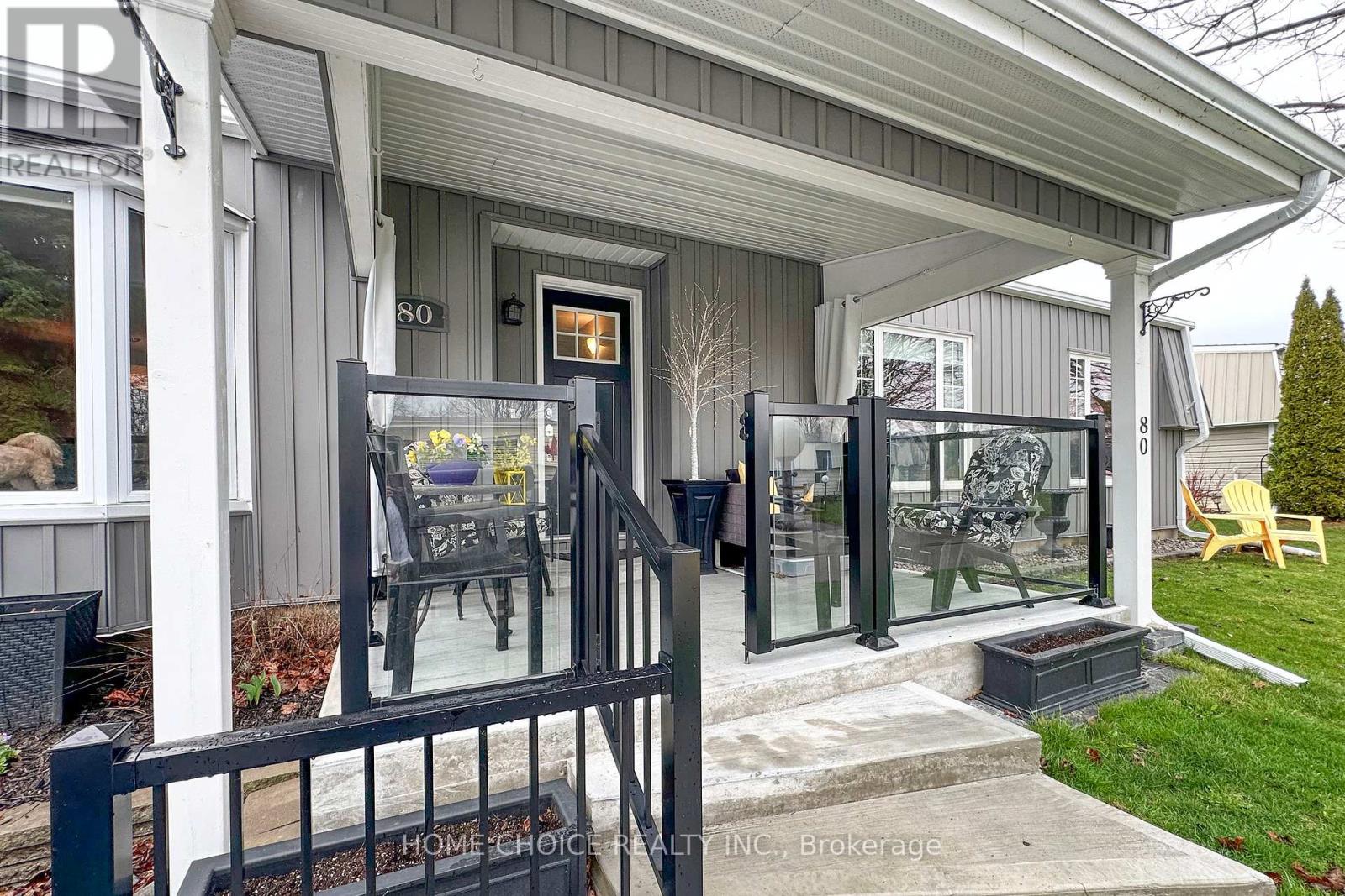 80 Bluffs Road, Clarington (Bowmanville), Ontario  L1B 1A6 - Photo 3 - E13011584