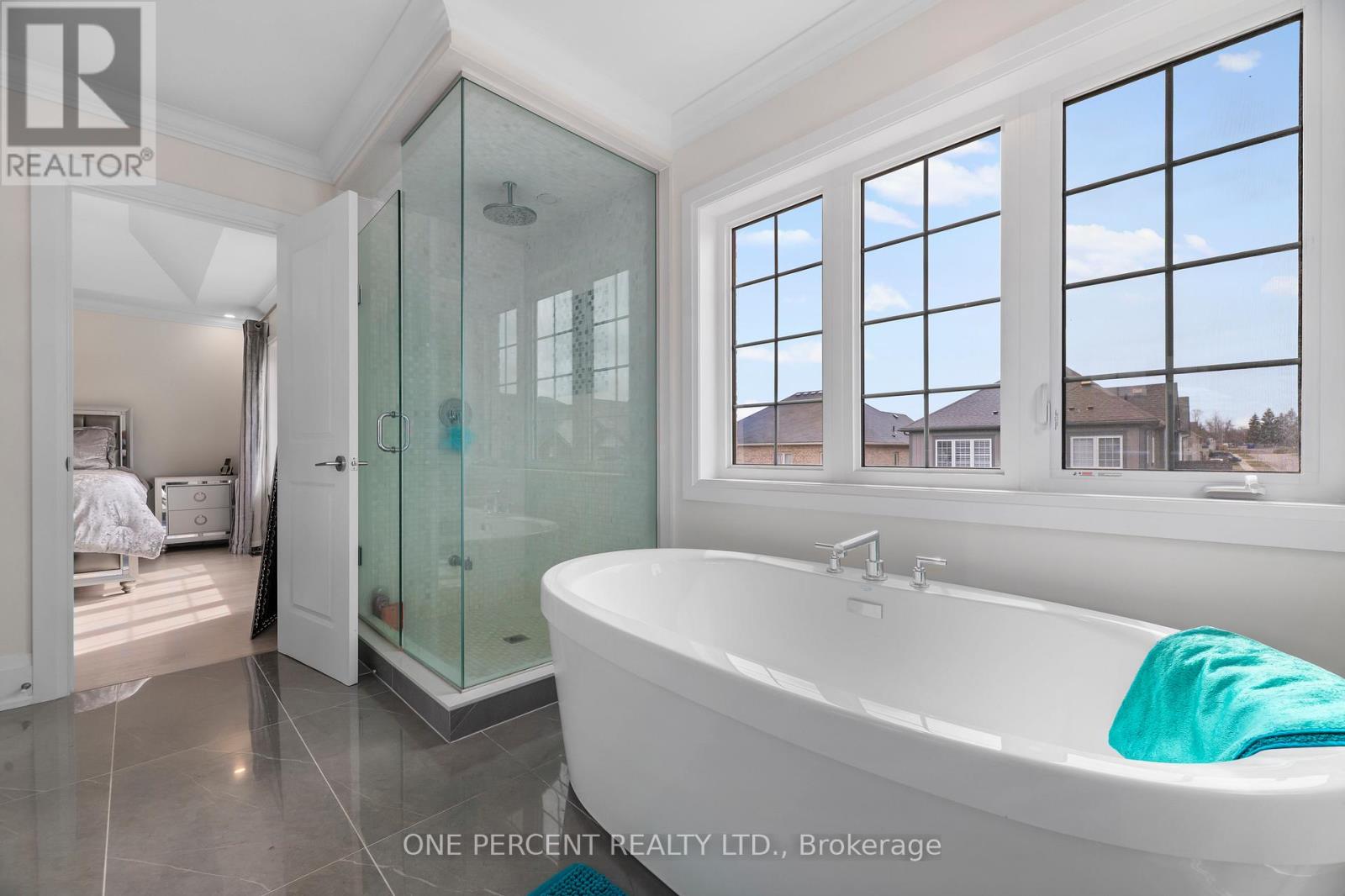 44 Bromont Drive, Cavan Monaghan (Cavan Twp), Ontario  L0A 1G0 - Photo 42 - X13011774