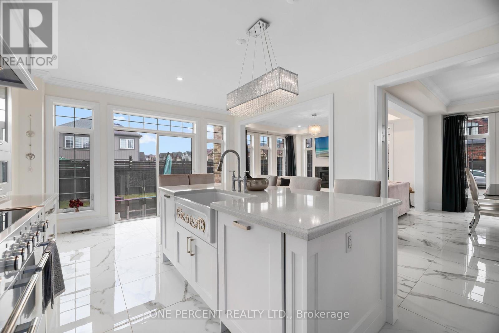 44 Bromont Drive, Cavan Monaghan (Cavan Twp), Ontario  L0A 1G0 - Photo 5 - X13011774