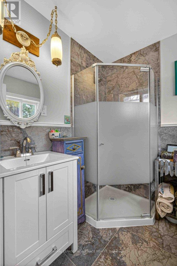 4007 County 6 Road, North Kawartha, Ontario  K0L 2H0 - Photo 21 - X13012492