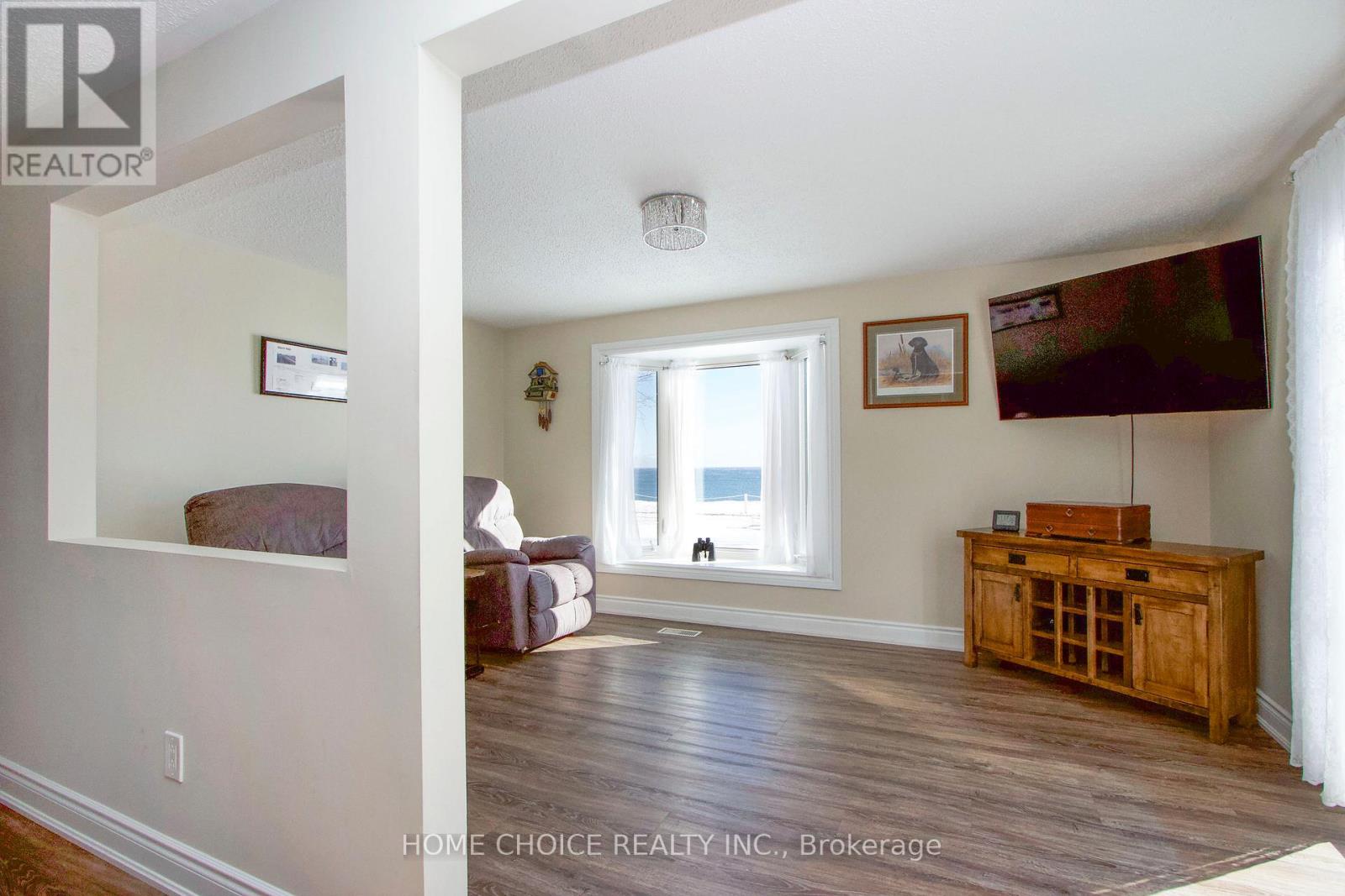 87 Bluffs Road, Clarington (Newcastle), Ontario  L1B 1B9 - Photo 15 - E13012264