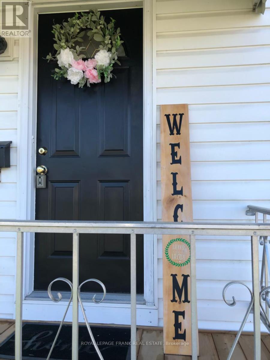 475 Brioux Avenue, Peterborough (Otonabee Ward 1), Ontario  K9J 4G6 - Photo 3 - X13013074