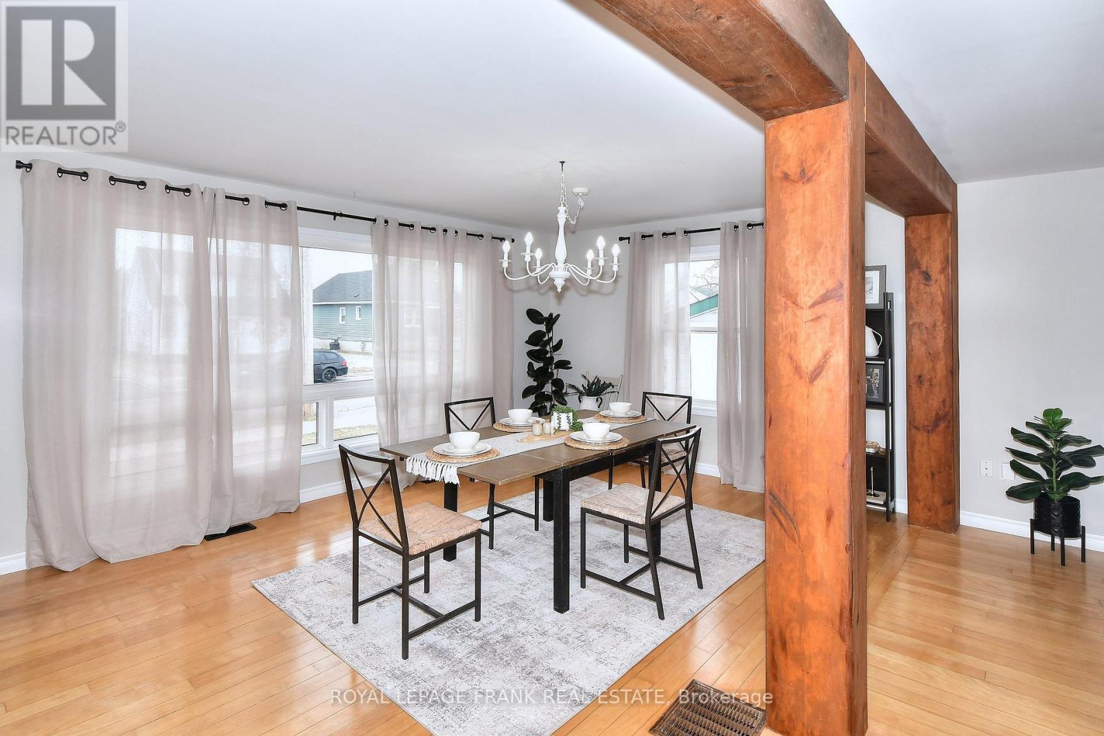 475 Brioux Avenue, Peterborough (Otonabee Ward 1), Ontario  K9J 4G6 - Photo 5 - X13013074