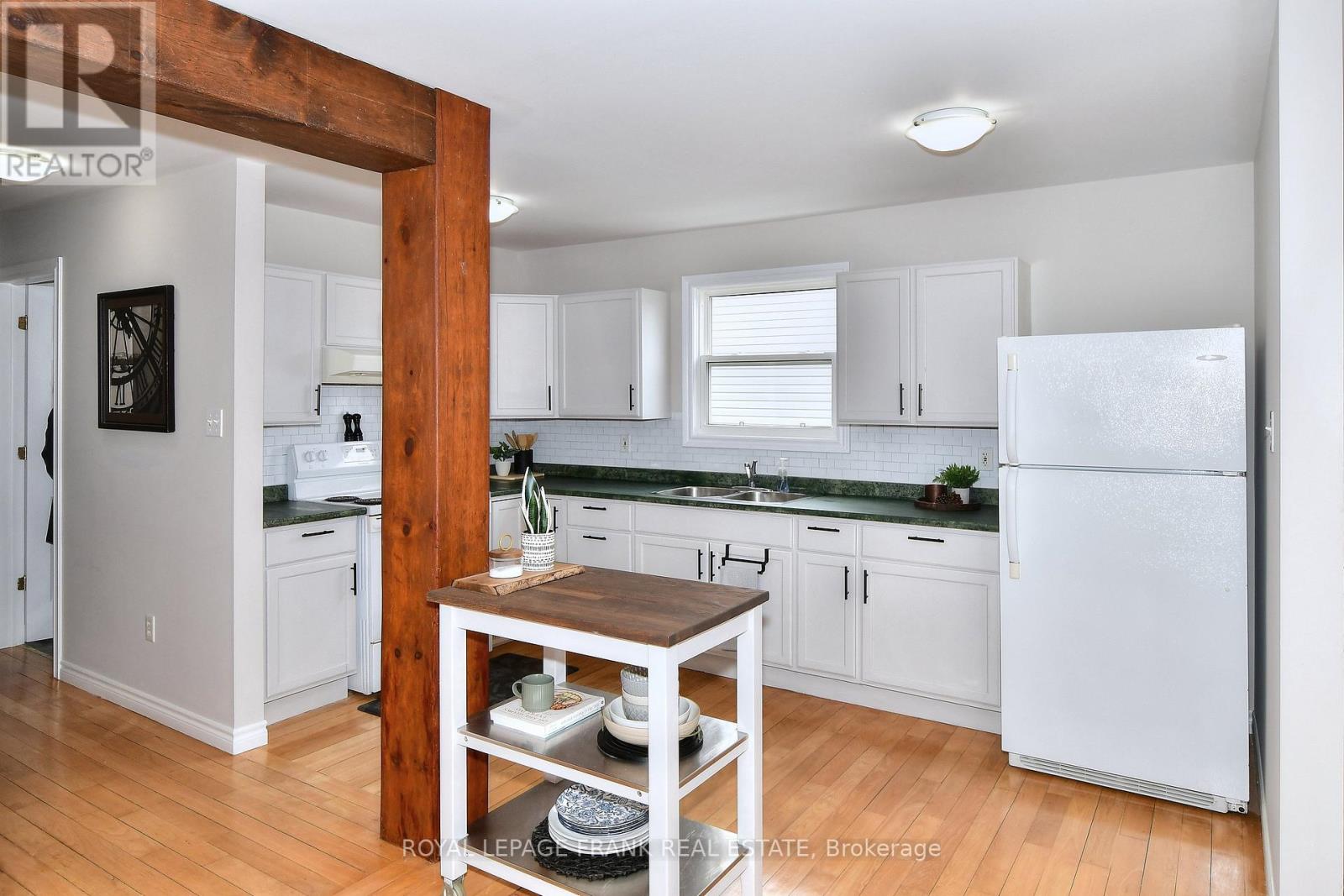 475 Brioux Avenue, Peterborough (Otonabee Ward 1), Ontario  K9J 4G6 - Photo 7 - X13013074