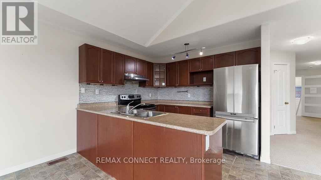 Main - 6 Mcgregor Court, Peterborough (Ashburnham Ward 4), Ontario  K9L 0B7 - Photo 3 - X13013002