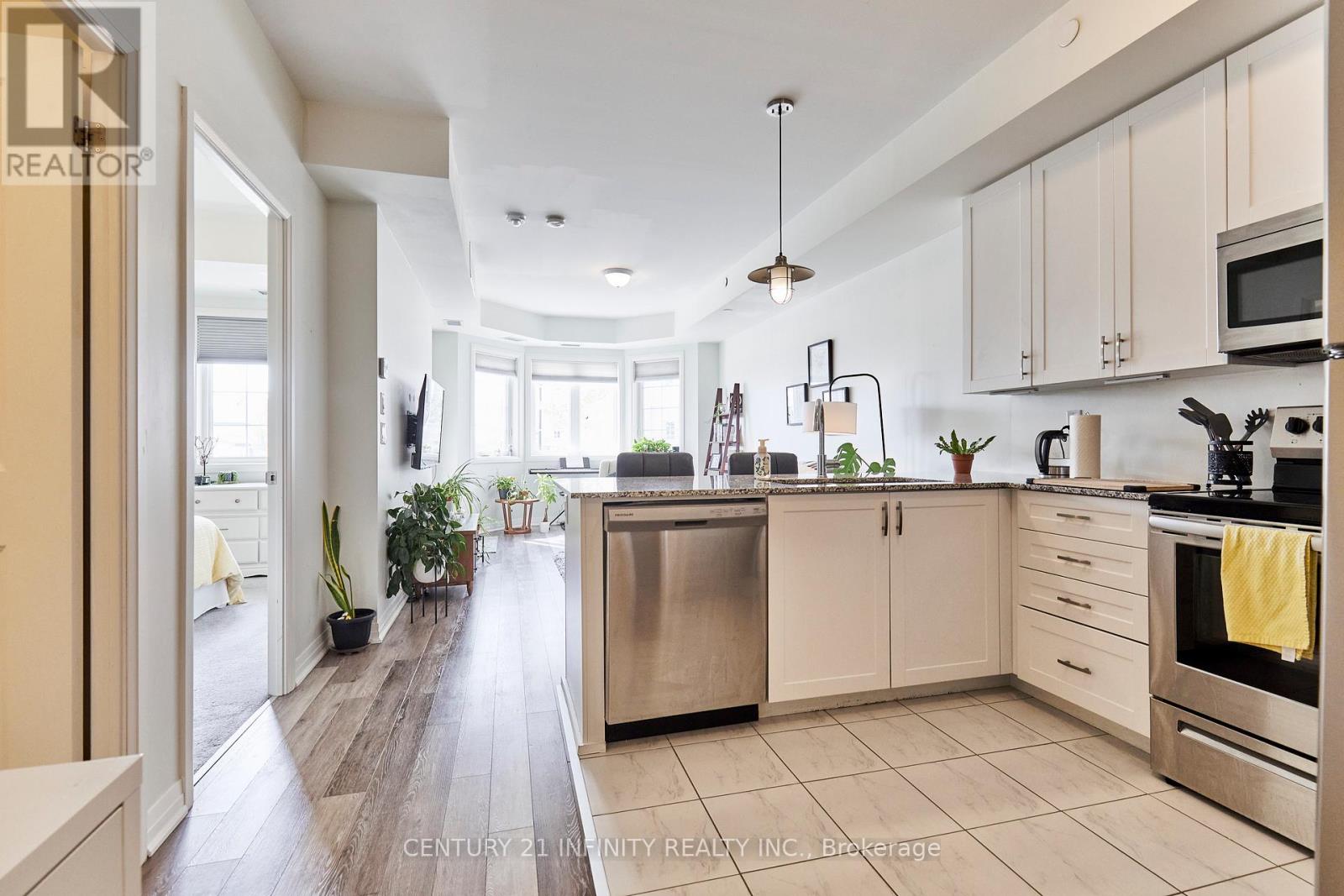 101 - 70 Shipway Avenue, Clarington (Newcastle), Ontario  L1B 0V7 - Photo 7 - E13013114