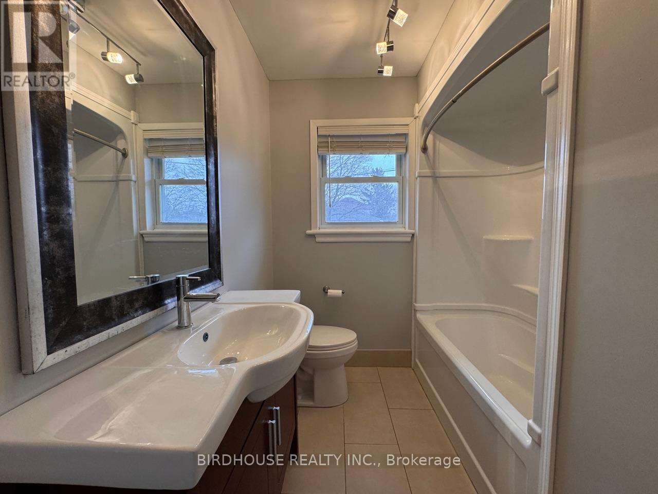 78 Pottinger Street, Kawartha Lakes (Lindsay), Ontario  K9V 2M3 - Photo 12 - X13013538