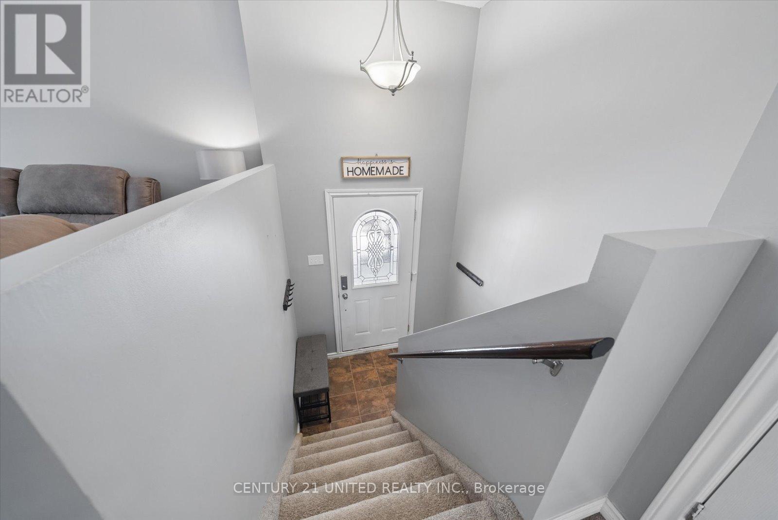 1897 Stewartcroft Crescent, Peterborough (Monaghan Ward 2), Ontario  K9K 1G7 - Photo 4 - X13013666