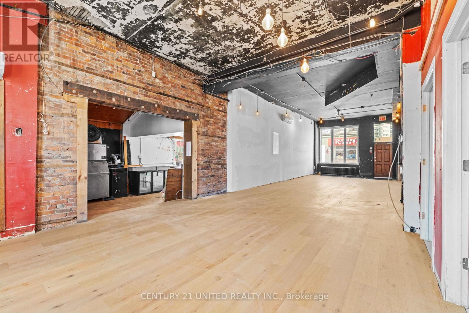 197 Hunter Street W, Peterborough (Town Ward 3), Ontario  K9H 2L1 - Photo 6 - X13013874