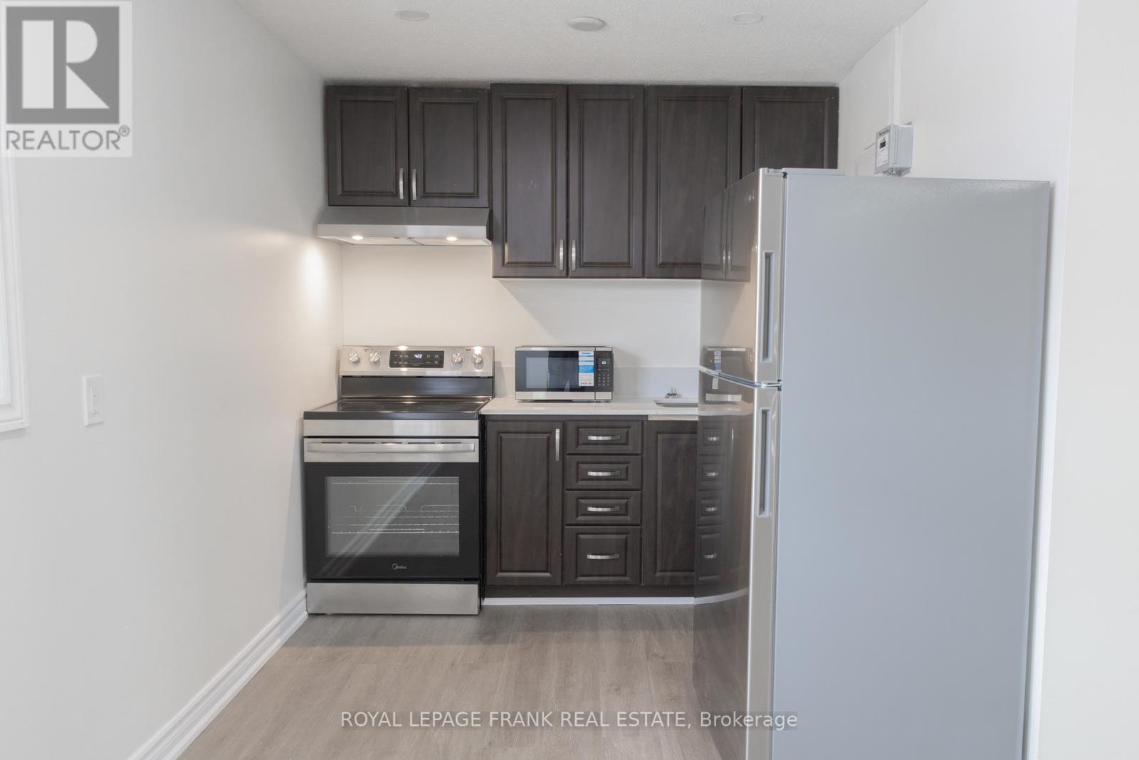 1 - 86 Mary Street W, Kawartha Lakes (Lindsay), Ontario  K9V 5G3 - Photo 8 - X13014338