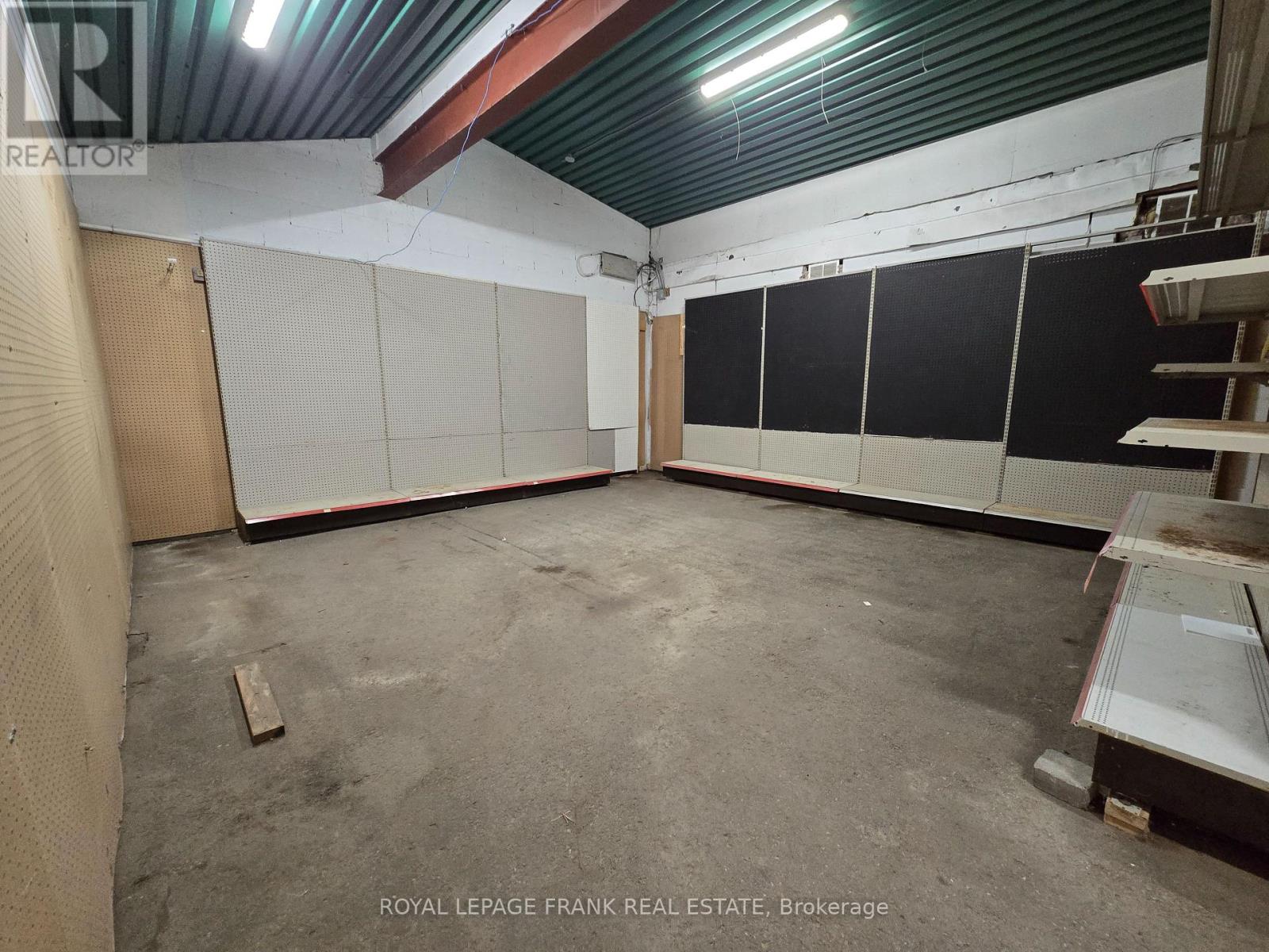 B - 15 King Avenue W, Clarington (Newcastle), Ontario  L1B 1K9 - Photo 12 - E13014390