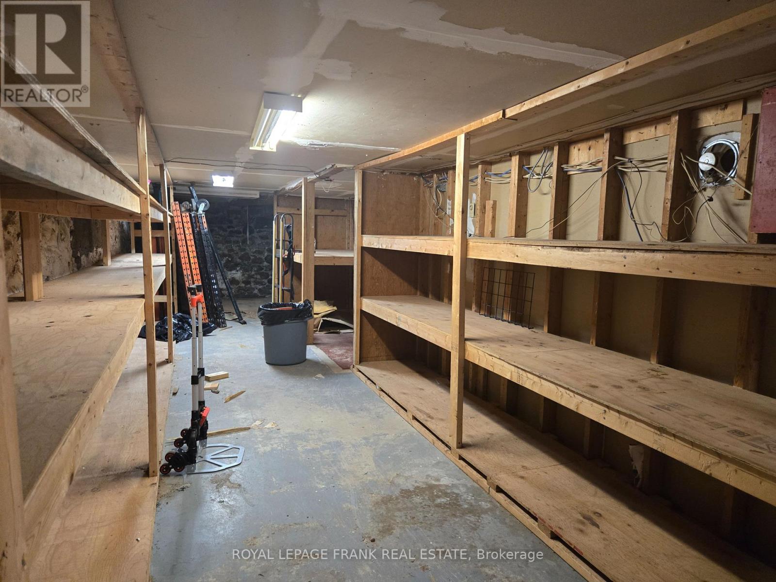 B - 15 King Avenue W, Clarington (Newcastle), Ontario  L1B 1K9 - Photo 19 - E13014390