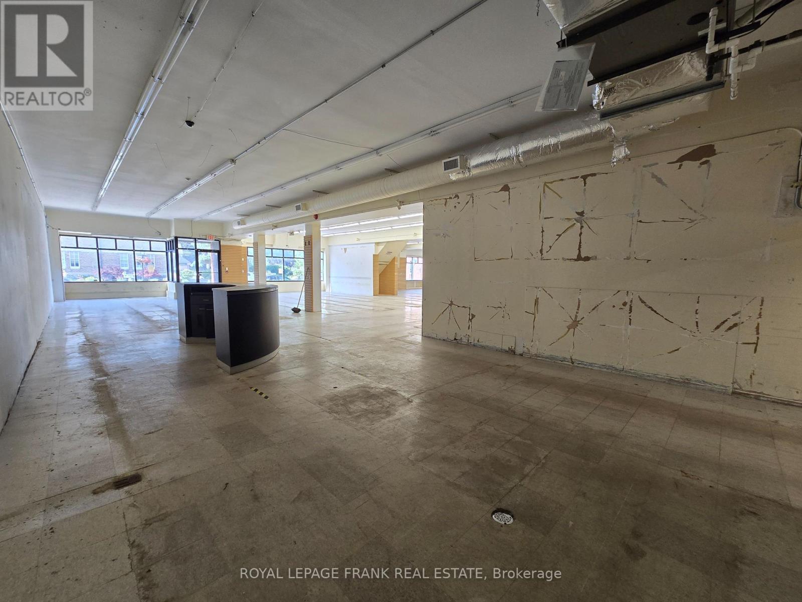 B - 15 King Avenue W, Clarington (Newcastle), Ontario  L1B 1K9 - Photo 8 - E13014390