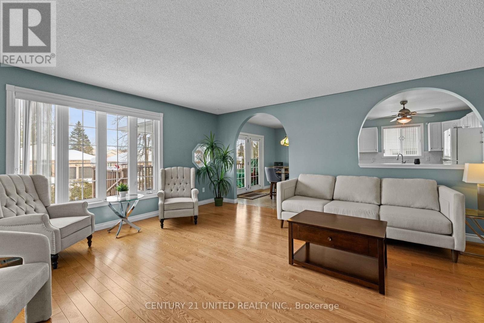 640 Brealey Drive, Peterborough (Otonabee Ward 1), Ontario  K9K 2M7 - Photo 7 - X13014354