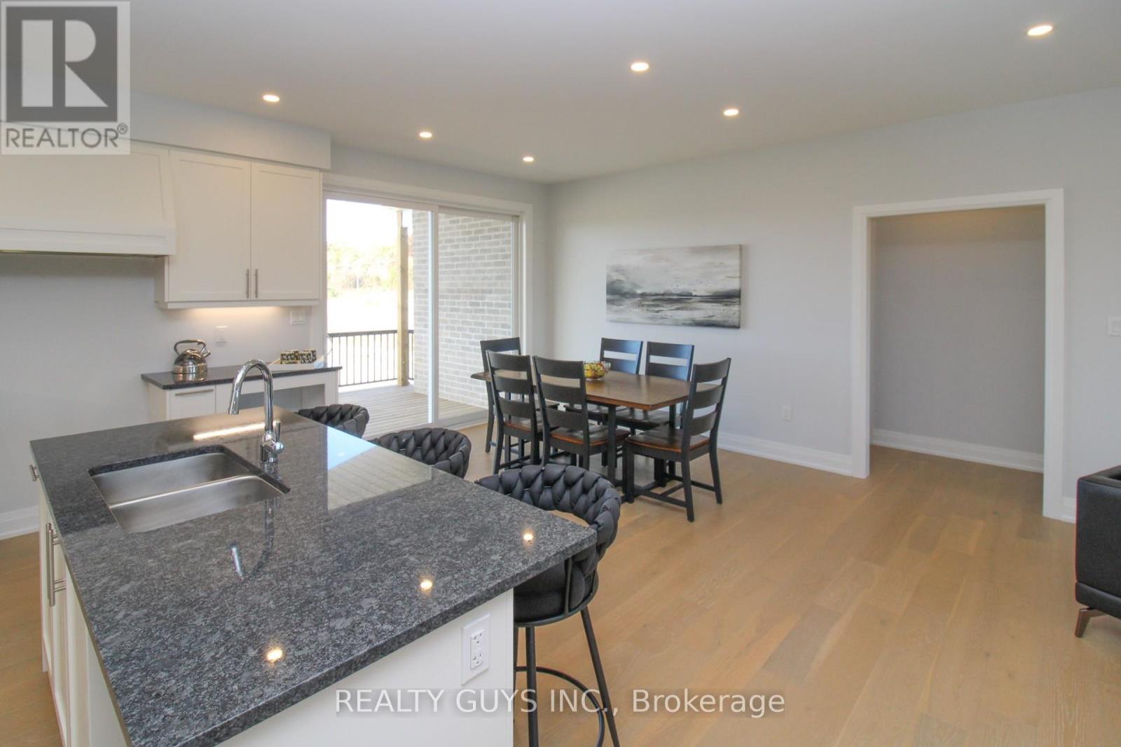 2418 Gwendolyn Court, Cavan Monaghan (Cavan Twp), Ontario  L0A 1C0 - Photo 15 - X13015090