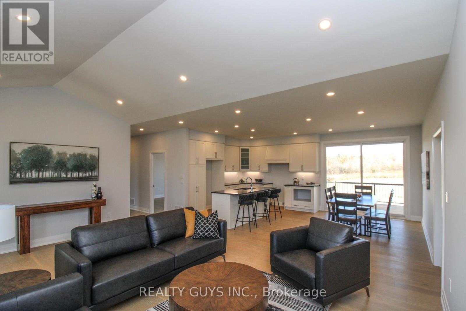 2418 Gwendolyn Court, Cavan Monaghan (Cavan Twp), Ontario  L0A 1C0 - Photo 20 - X13015090