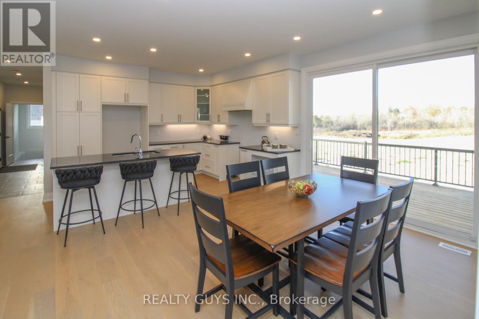 2418 Gwendolyn Court, Cavan Monaghan (Cavan Twp), Ontario  L0A 1C0 - Photo 21 - X13015090