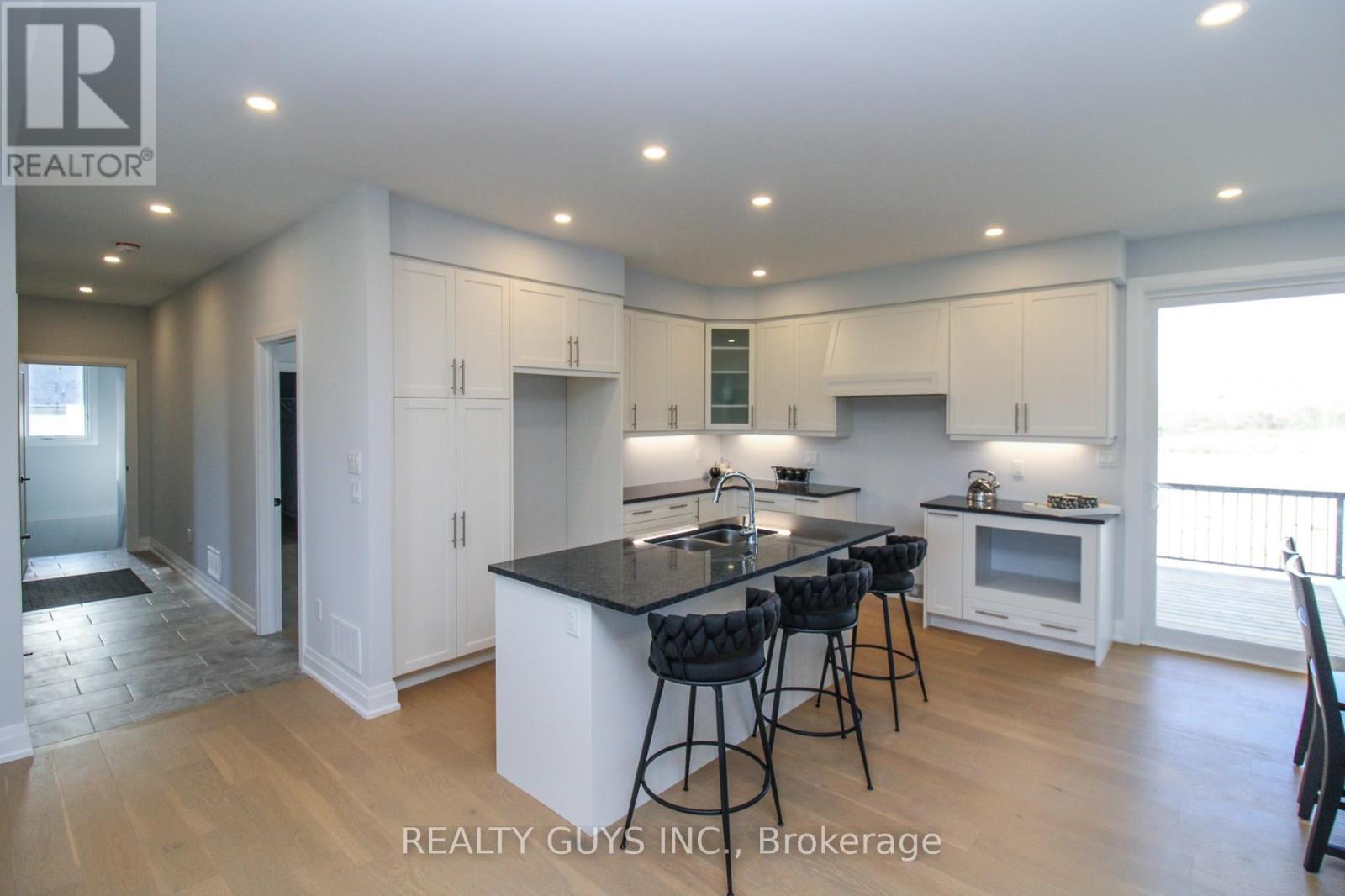 2418 Gwendolyn Court, Cavan Monaghan (Cavan Twp), Ontario  L0A 1C0 - Photo 22 - X13015090