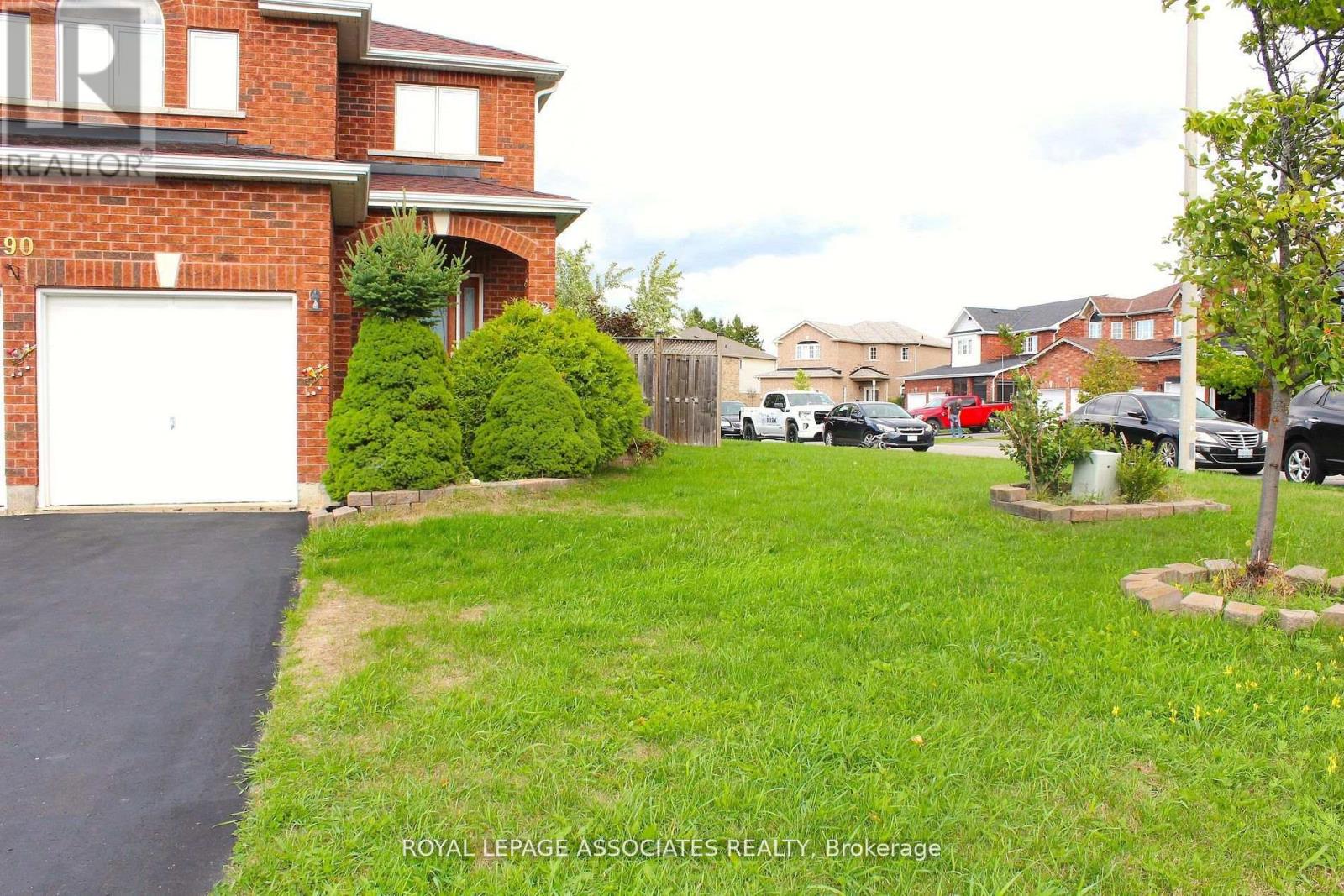 90 Sweetnam Drive, Kawartha Lakes (Lindsay), Ontario  K9V 4R2 - Photo 3 - X13015450