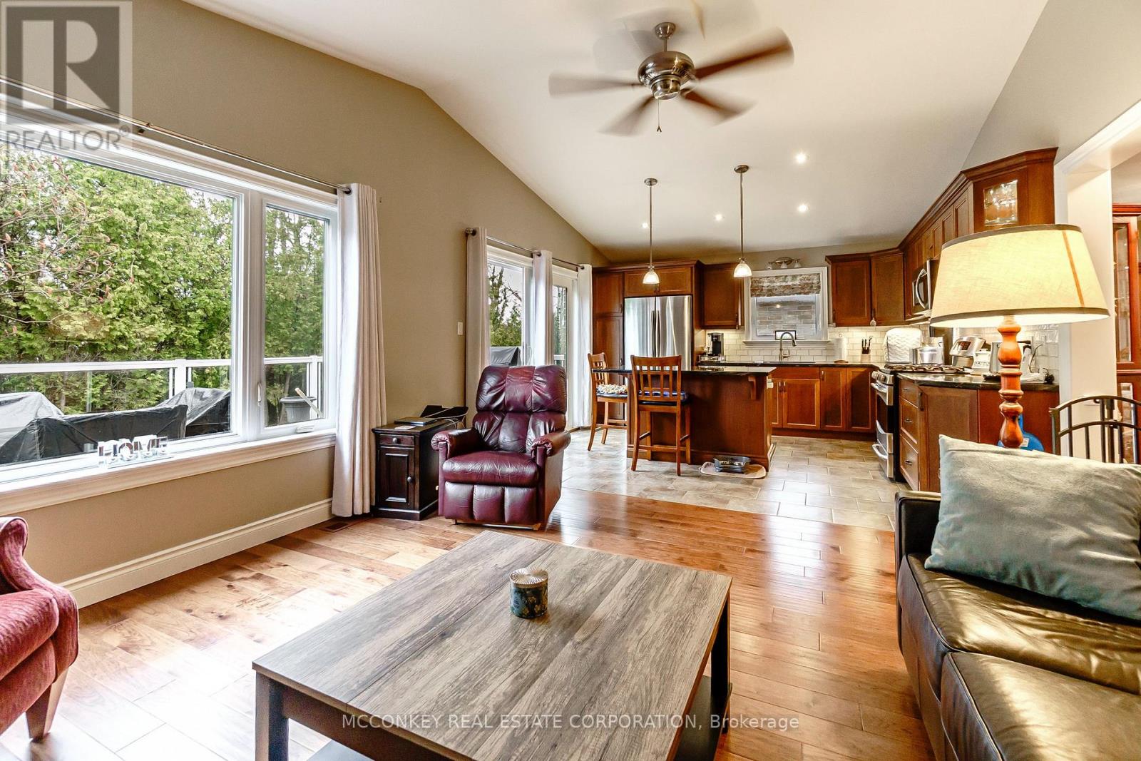 458 Raymond Street, Peterborough (Northcrest Ward 5), Ontario  K9H 0G9 - Photo 12 - X13015736