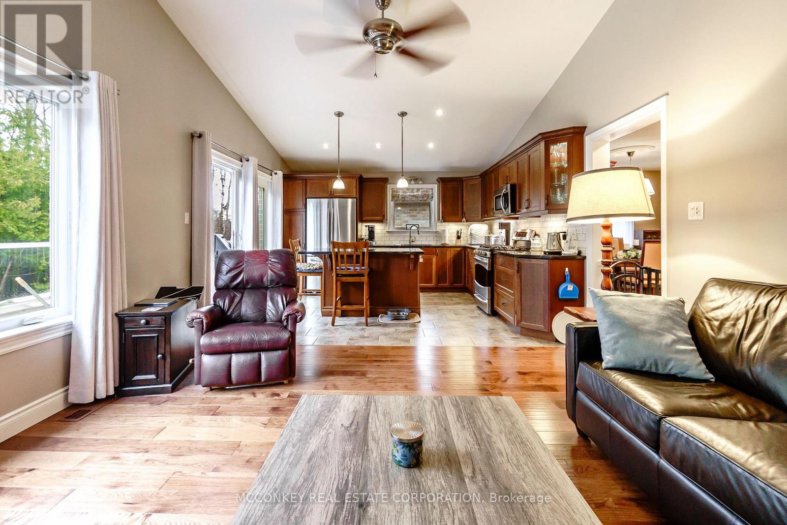 458 Raymond Street, Peterborough (Northcrest Ward 5), Ontario  K9H 0G9 - Photo 14 - X13015736