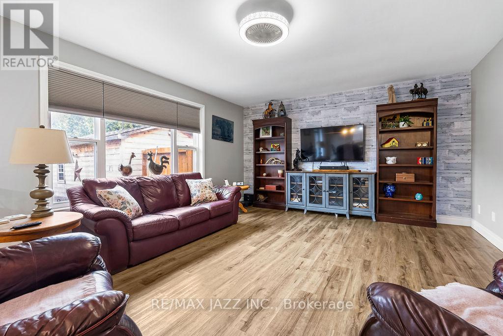 29 Grandview Drive, Kawartha Lakes (Ops), Ontario  K0L 2W0 - Photo 11 - X13015844