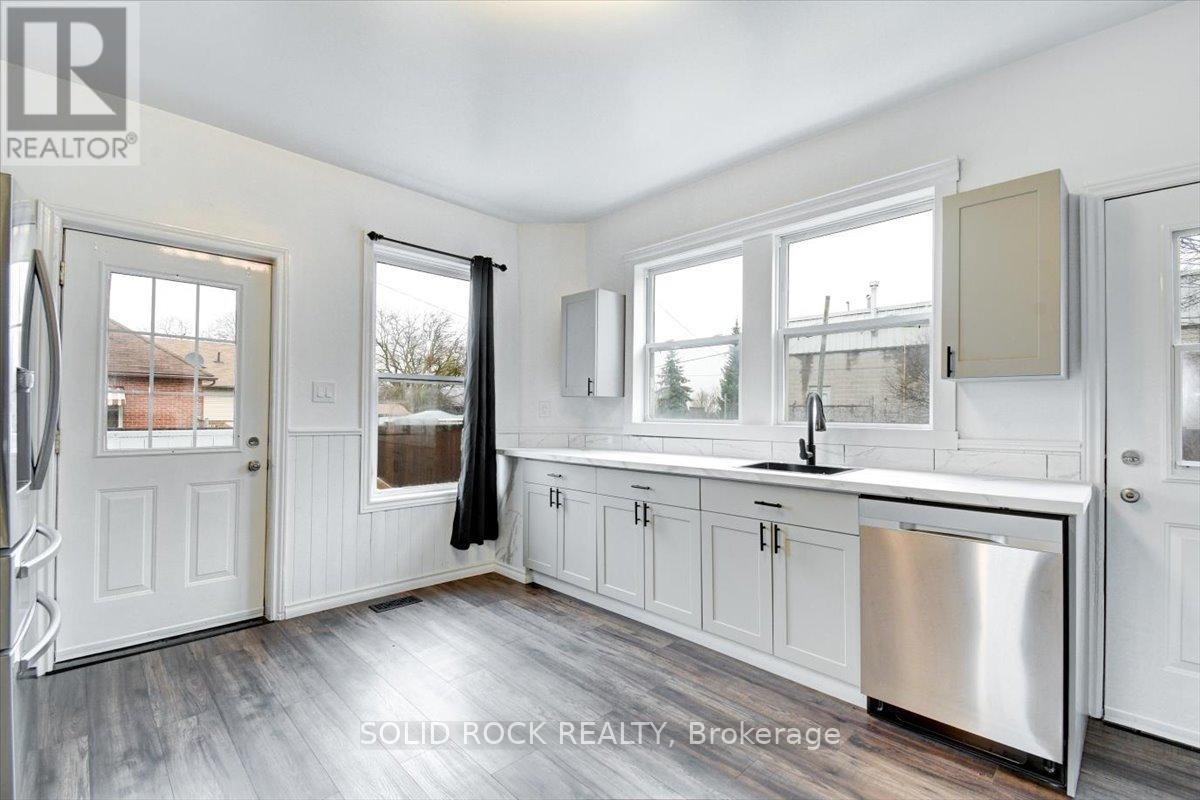 513 Romaine Street, Peterborough (Town Ward 3), Ontario  K9J 2C8 - Photo 5 - X13016788