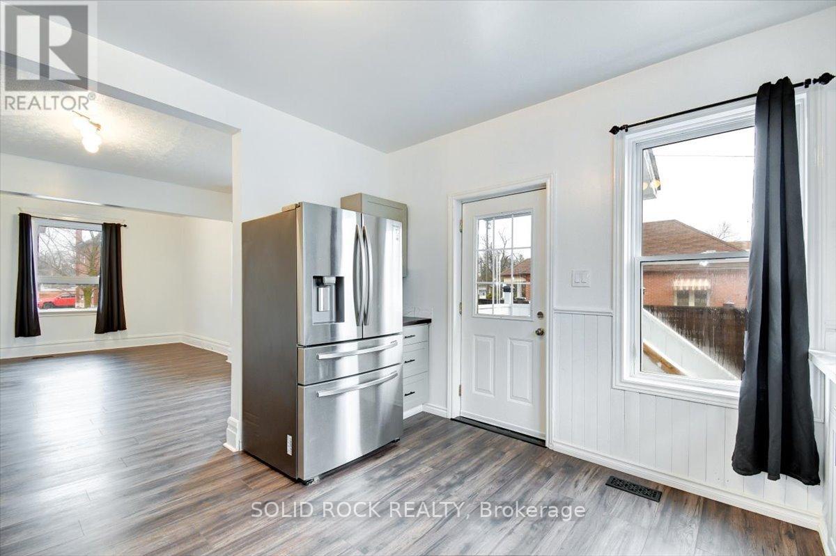 513 Romaine Street, Peterborough (Town Ward 3), Ontario  K9J 2C8 - Photo 7 - X13016788