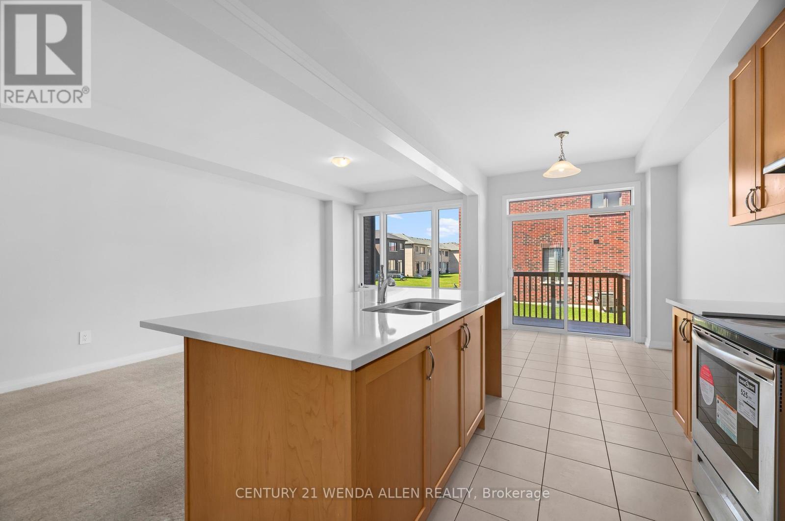 66 Corley Street, Kawartha Lakes (Lindsay), Ontario  K9V 6K2 - Photo 10 - X13016882