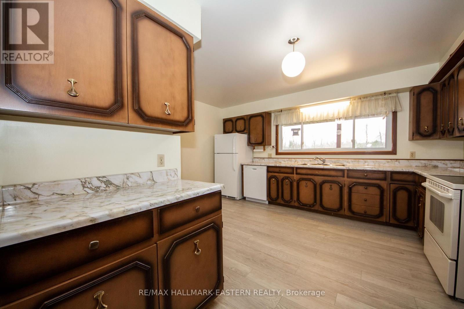 1239 7th Line, Selwyn, Ontario  K0L 2H0 - Photo 11 - X13017164