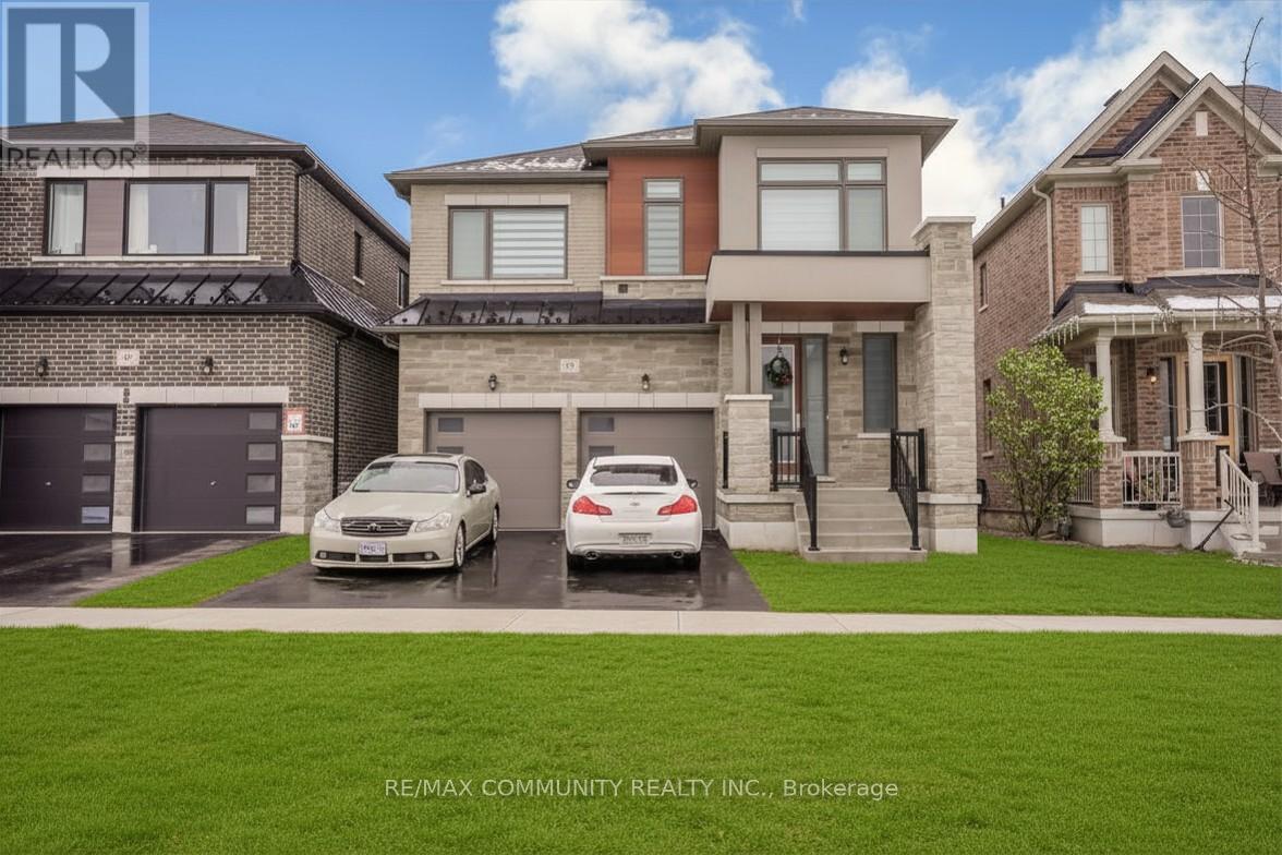 55 HOAD STREET, clarington (newcastle), Ontario