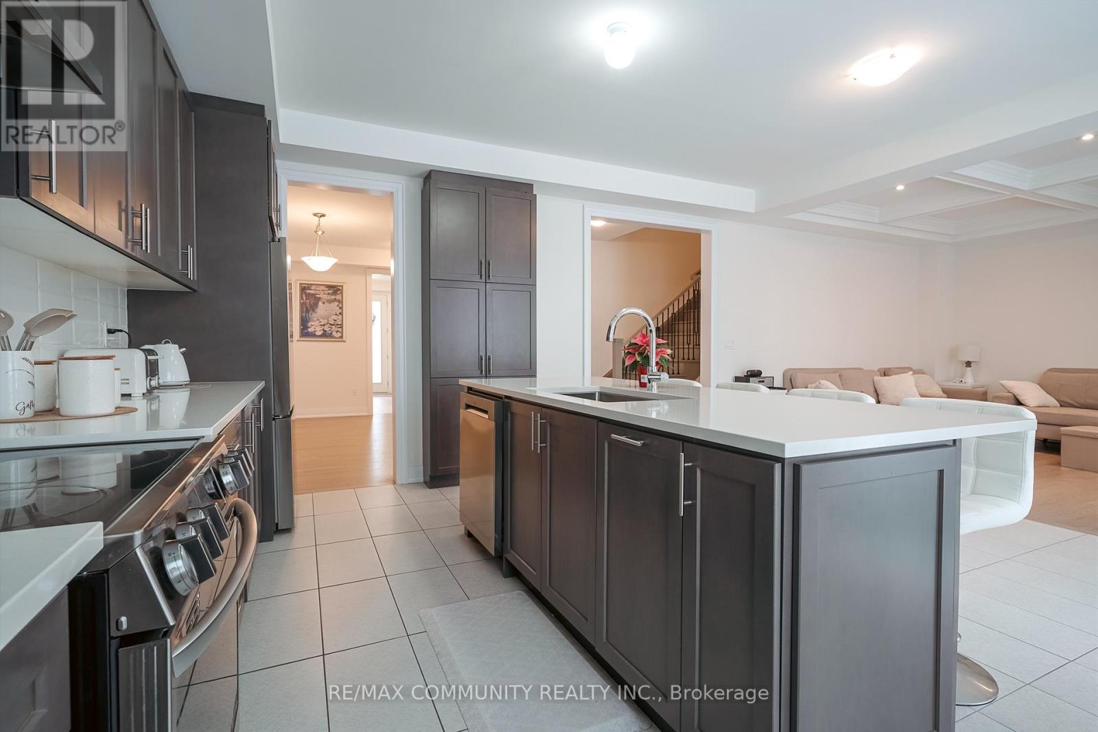 55 Hoad Street, Clarington (Newcastle), Ontario  L1B 0W1 - Photo 20 - E13017332