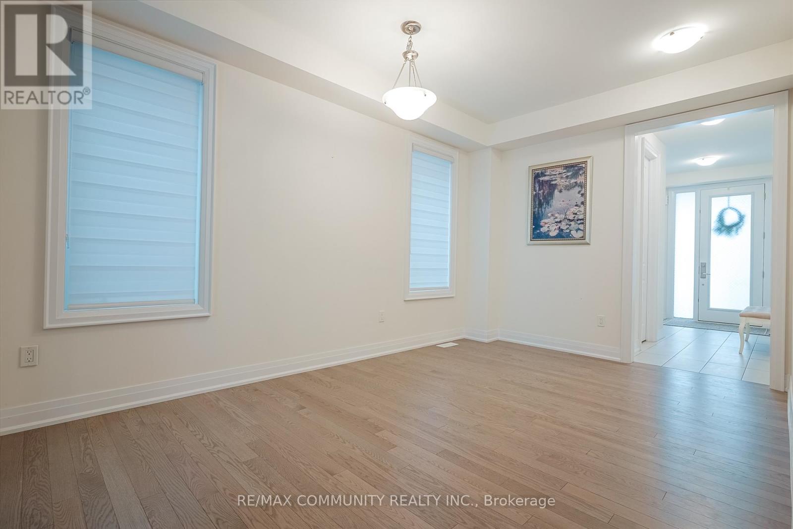 55 Hoad Street, Clarington (Newcastle), Ontario  L1B 0W1 - Photo 9 - E13017332