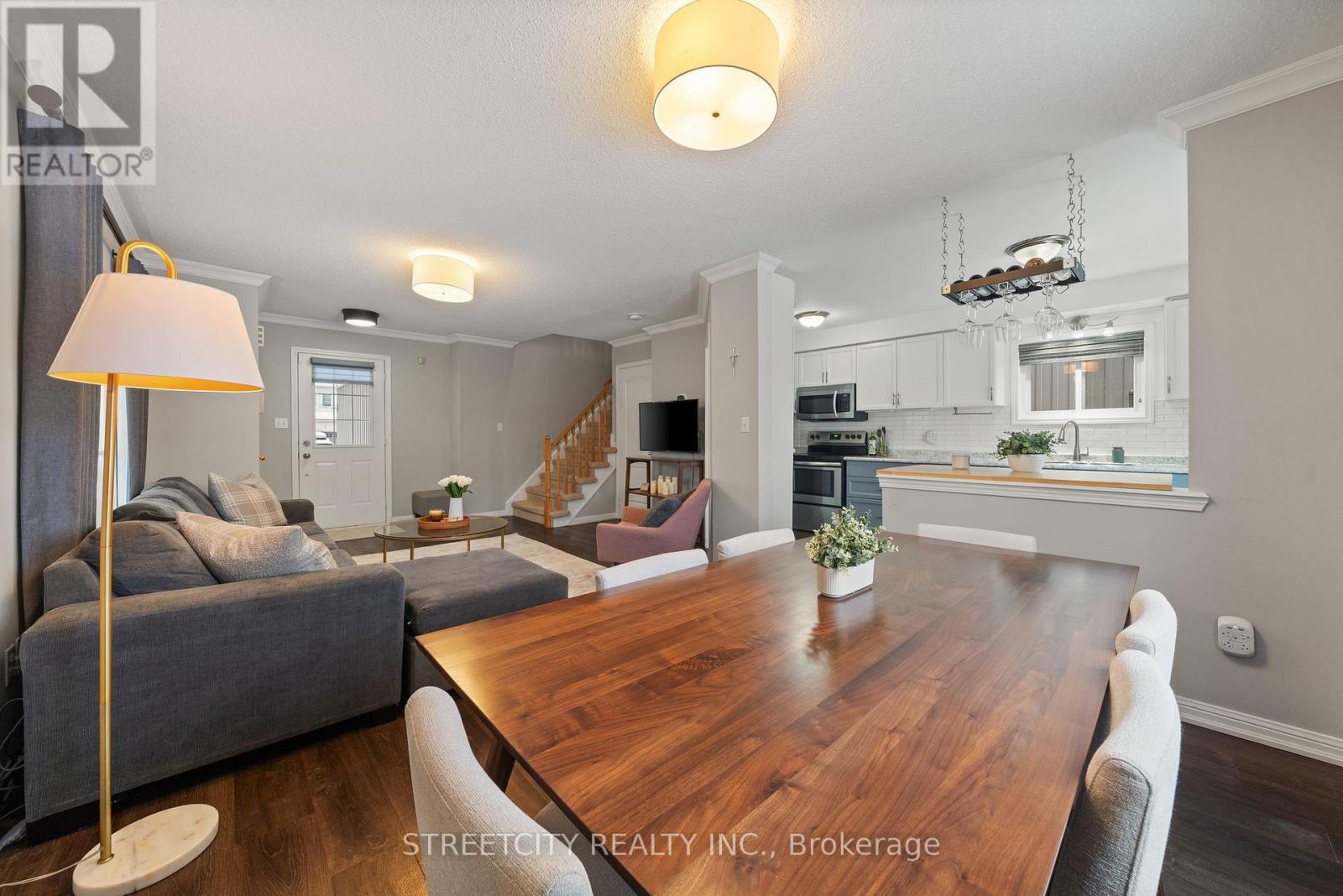 8 Shipley Avenue, Clarington (Newcastle), Ontario  L1B 1M6 - Photo 12 - E13017832