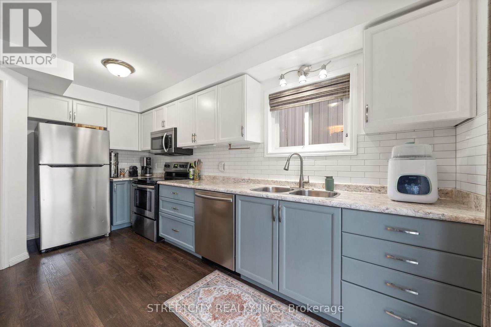 8 Shipley Avenue, Clarington (Newcastle), Ontario  L1B 1M6 - Photo 18 - E13017832