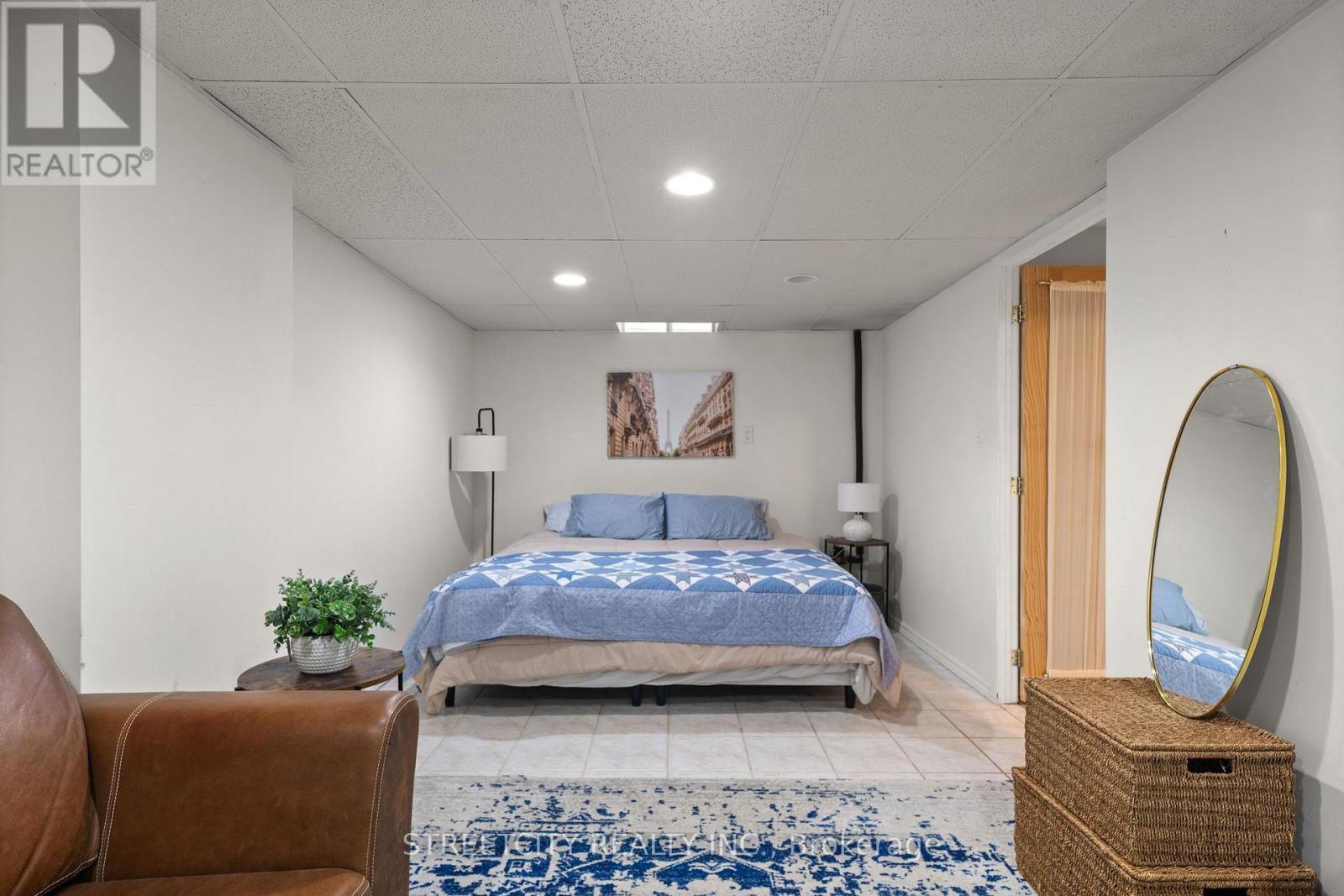 8 Shipley Avenue, Clarington (Newcastle), Ontario  L1B 1M6 - Photo 36 - E13017832