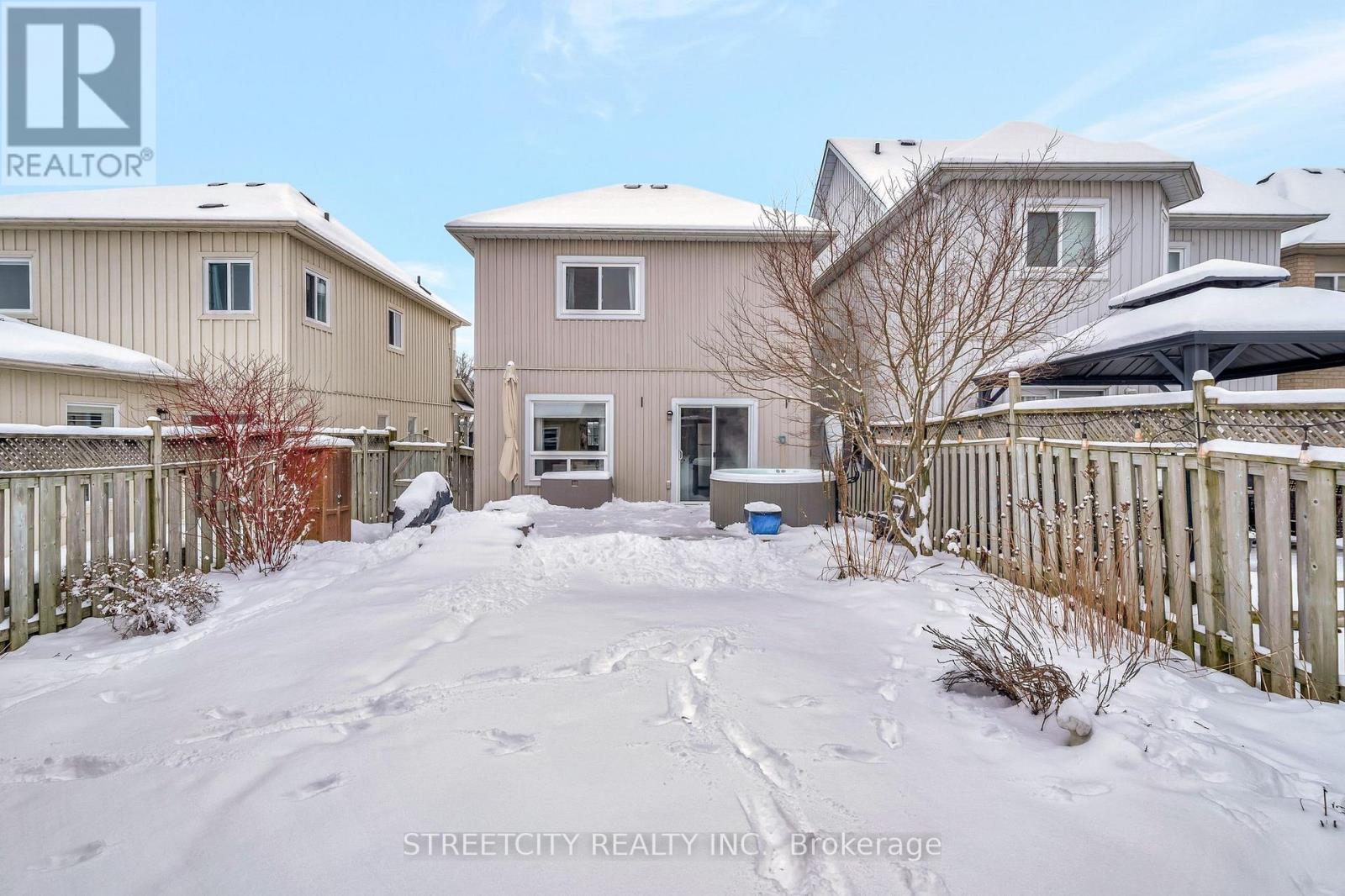 8 Shipley Avenue, Clarington (Newcastle), Ontario  L1B 1M6 - Photo 42 - E13017832