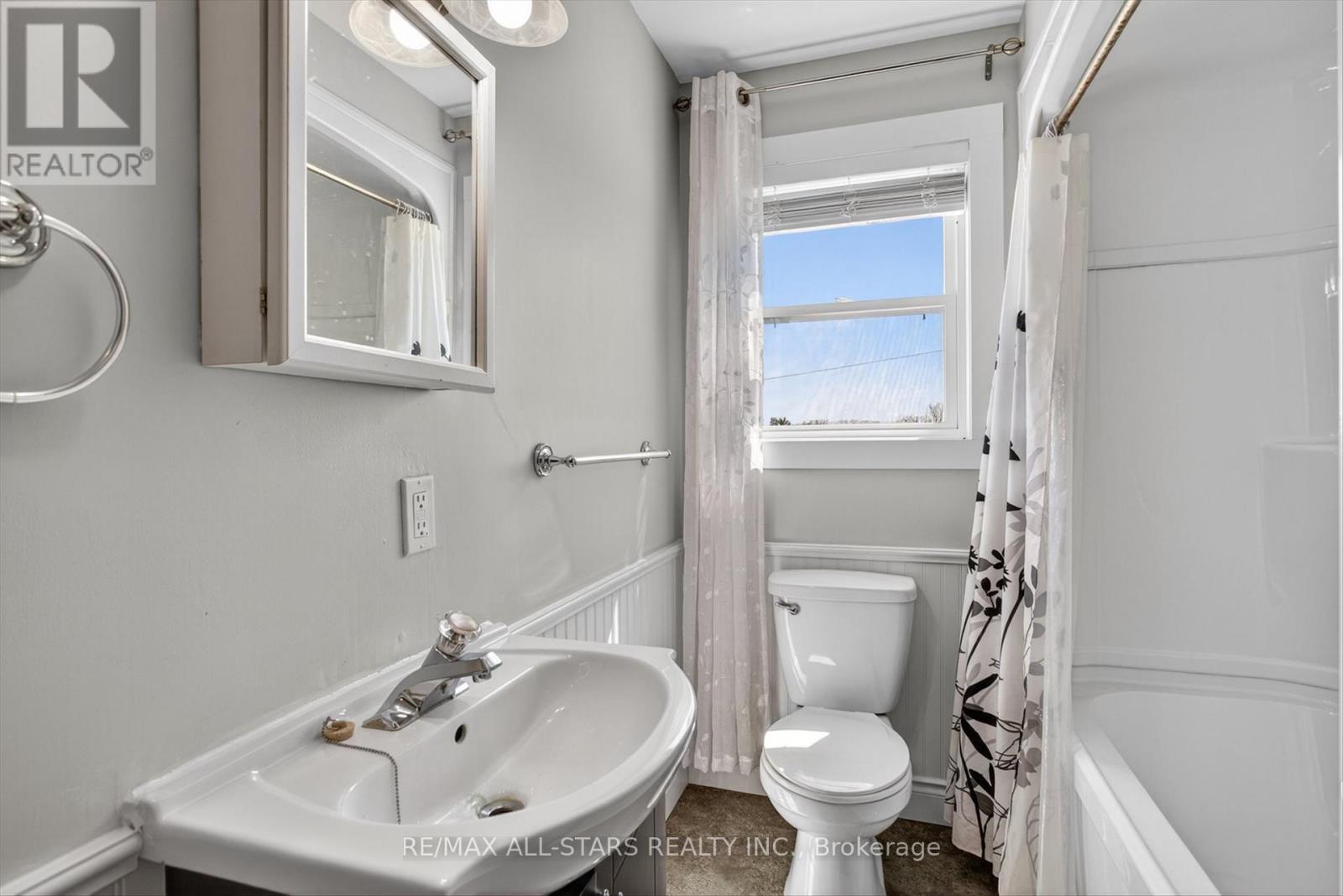 16 St David Street, Kawartha Lakes (Lindsay), Ontario  K9V 1N1 - Photo 13 - X13018332