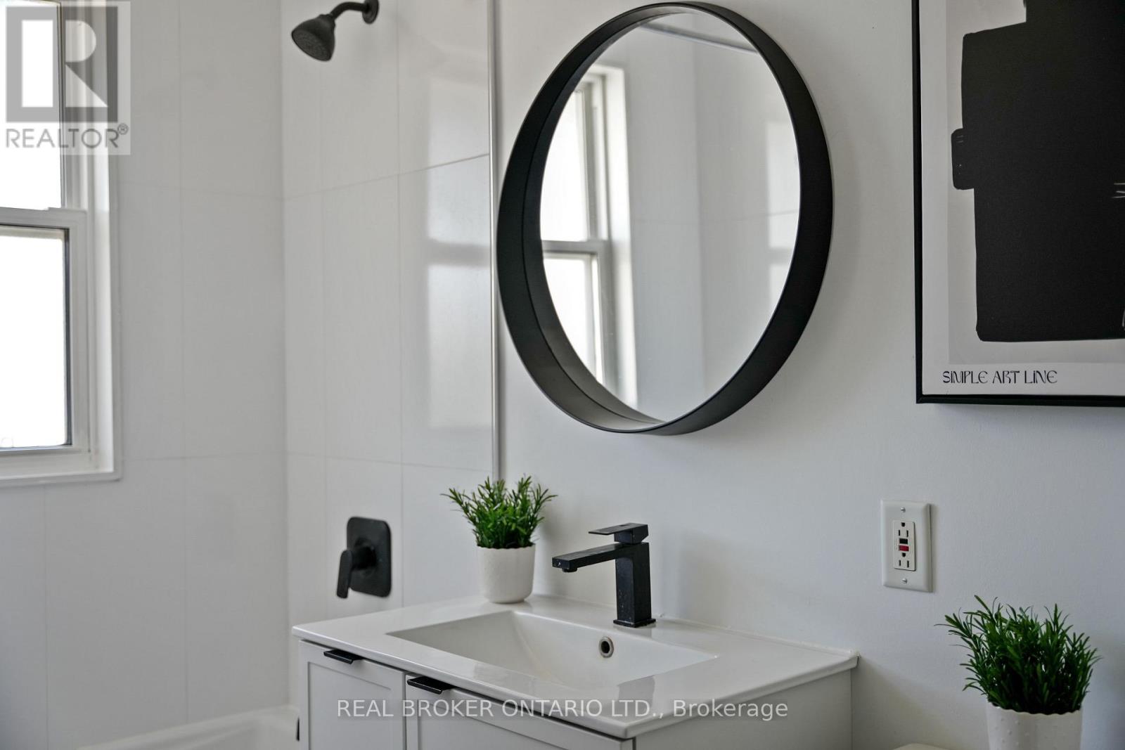 121 Goodfellow Road E, Peterborough (Otonabee Ward 1), Ontario  K9J 5W9 - Photo 17 - X13018322