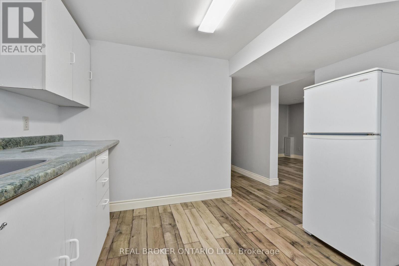 121 Goodfellow Road E, Peterborough (Otonabee Ward 1), Ontario  K9J 5W9 - Photo 24 - X13018322