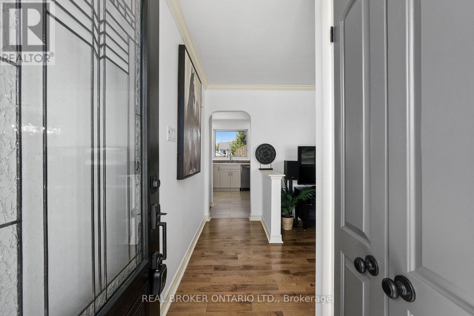 121 Goodfellow Road E, Peterborough (Otonabee Ward 1), Ontario  K9J 5W9 - Photo 3 - X13018322