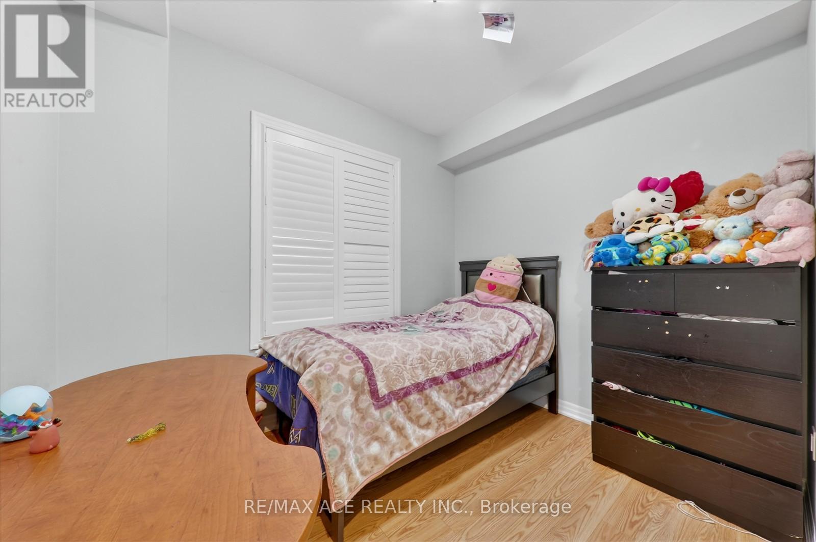 218 Flood Avenue, Clarington (Newcastle), Ontario  L1B 0W6 - Photo 16 - E13019054