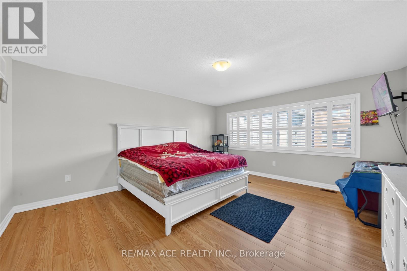 218 Flood Avenue, Clarington (Newcastle), Ontario  L1B 0W6 - Photo 20 - E13019054