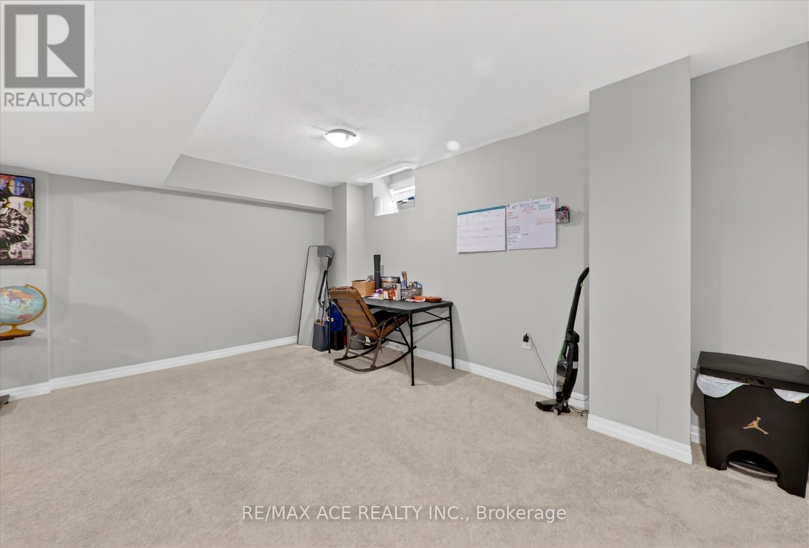 218 Flood Avenue, Clarington (Newcastle), Ontario  L1B 0W6 - Photo 34 - E13019054