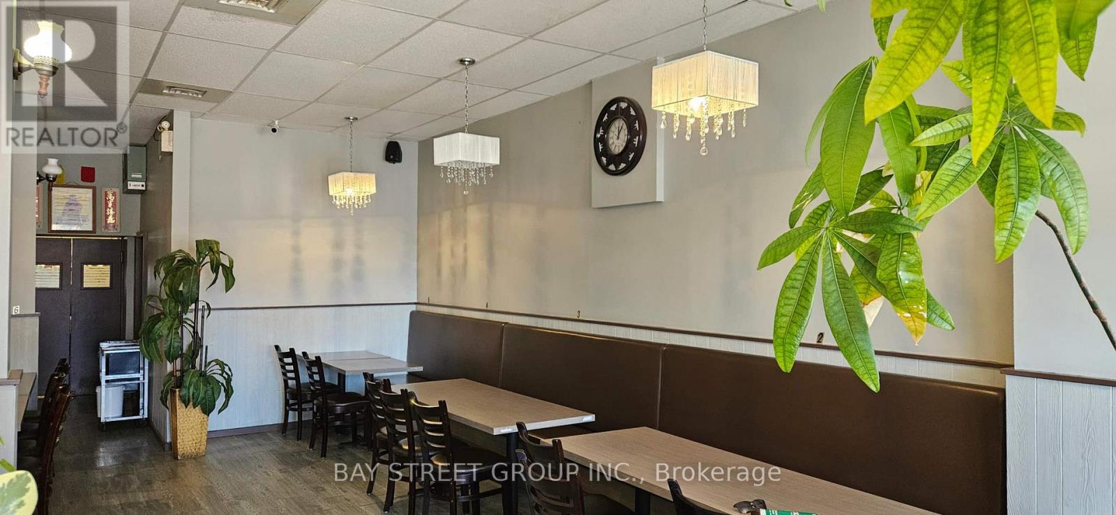 23 William Street N, Kawartha Lakes (Lindsay), Ontario  K9V 3Z9 - Photo 2 - X13019130