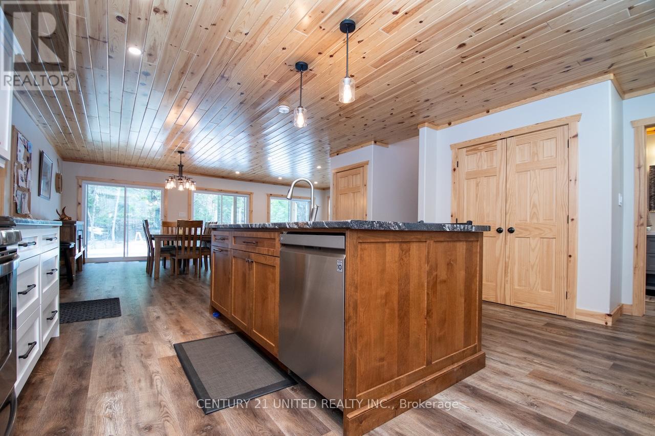 1525 South Baptiste Lake Road, Hastings Highlands (Herschel Ward), Ontario  K0L 1C0 - Photo 14 - X13019252