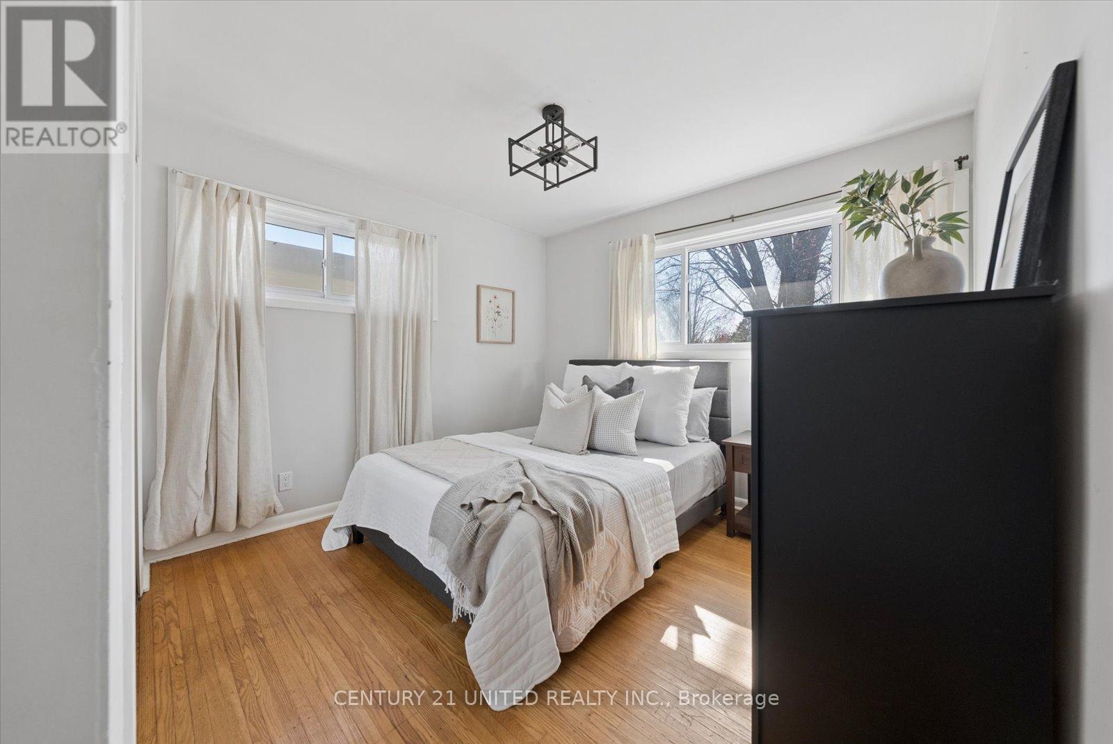 1309 Royal Drive, Peterborough (Northcrest Ward 5), Ontario  K9H 6R6 - Photo 16 - X13019466